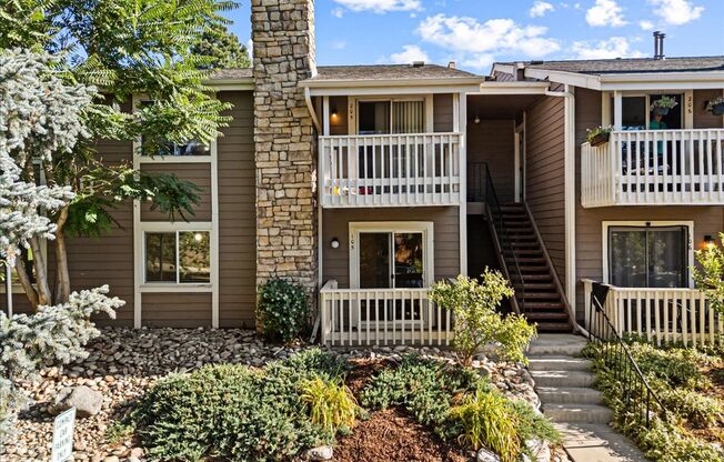 2 beds, 2 baths, $1,450, Unit # #B 105