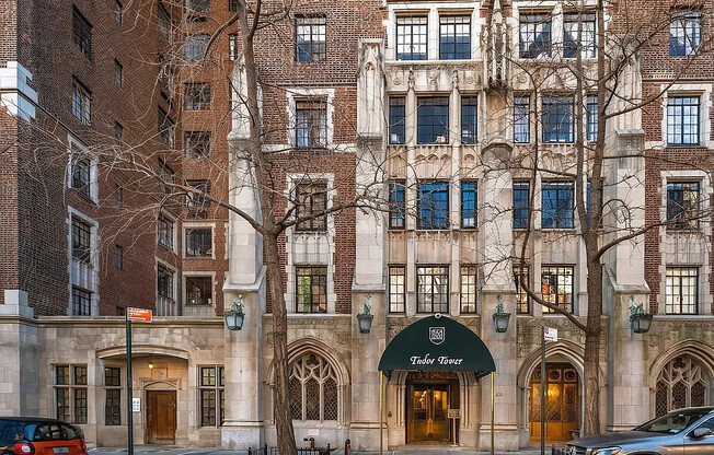 Studio, 1 bath, $3,000, Unit 301