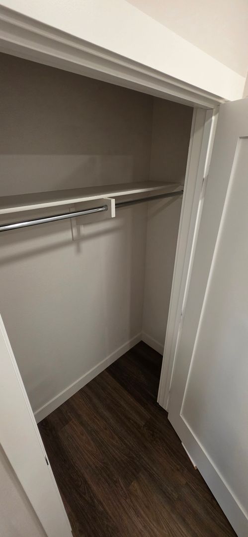 Studio, 1 bath, 443 sqft, $2,100, Unit 208