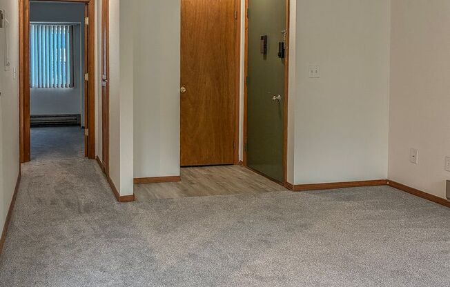 ONE MONTH FREE- Gresham 1 Bedroom Condo Available for Move In ! Call today