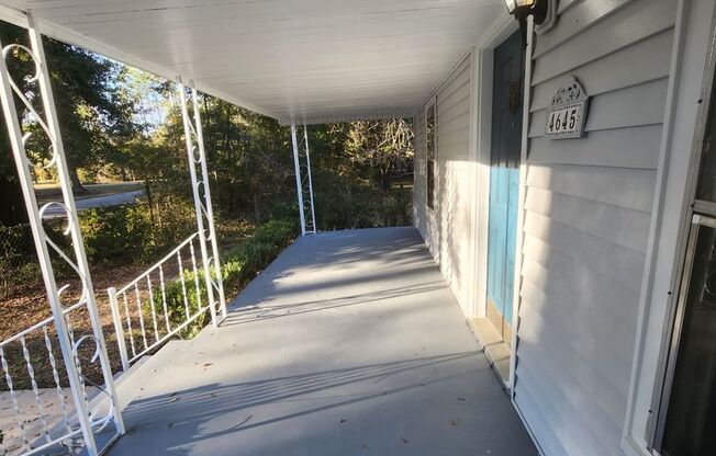 4645 Johnson St. Holt, FL 32564. Ask us how you can rent this home without paying a security deposit through Rhino!
