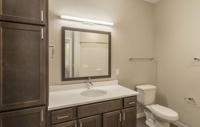 1 bed, 1 bath, 727 sqft, $1,225, Unit 420