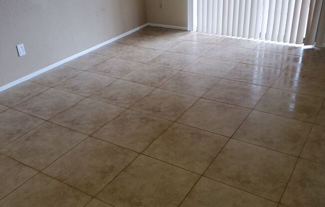 6480 N. 82nd St Unit 102