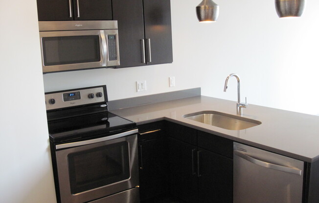 Edge on North - live in the heart of Milwaukee's East Side neighborhood!