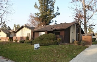N Laurelglen Blvd 7612