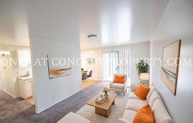 2 beds, 1 bath, 700 sqft, $1,249, Unit 37