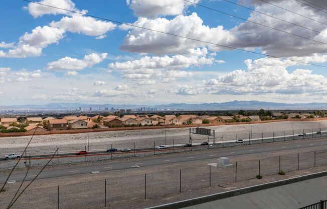 3 beds, 3 baths, $2,750, Unit UNIT 1140