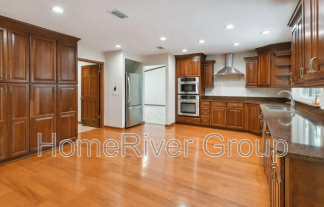 16806 ROLLING ROCK DR