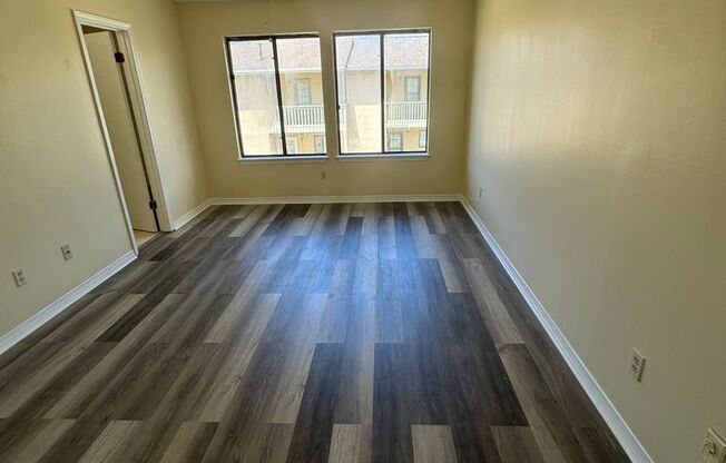 Great Two Bedroom-Freshly Remodeled-$500.00 off first months rental rate with approved application!