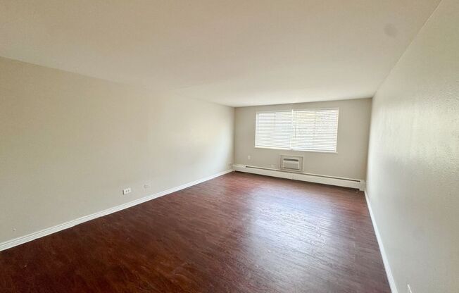 Move In, Save Big on our Studio, 1 & 2 Bedroom Apartments in Denver!