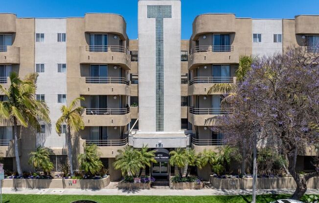 8715 Burton Way - Urban Feel Charming 2 bed 2 bath