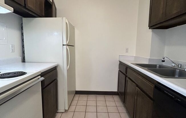 2209-2225 Wyoming Ave