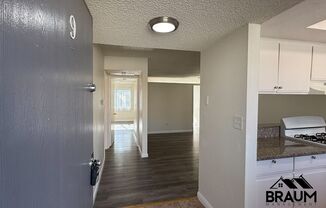 2 beds, 1 bath, 900 sqft, $2,295, Unit 9