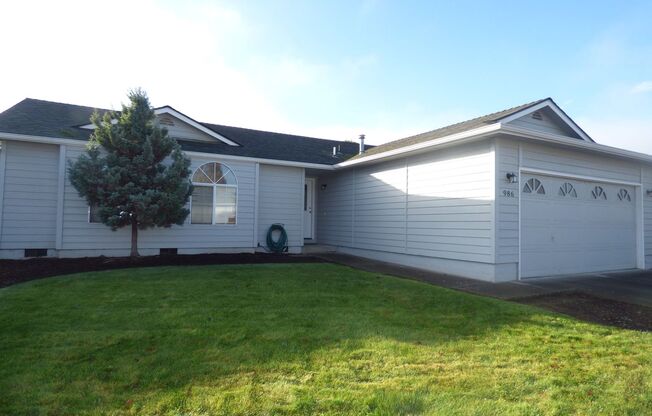 3 bed Home in Keizer!