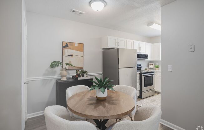 2 beds, 1.5 baths, 1,200 sqft, $1,504, Unit 8152R