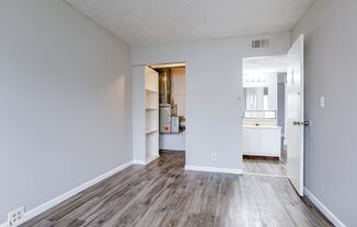 2 beds, 1 bath, 707 sqft, $825, Unit 1218 #3