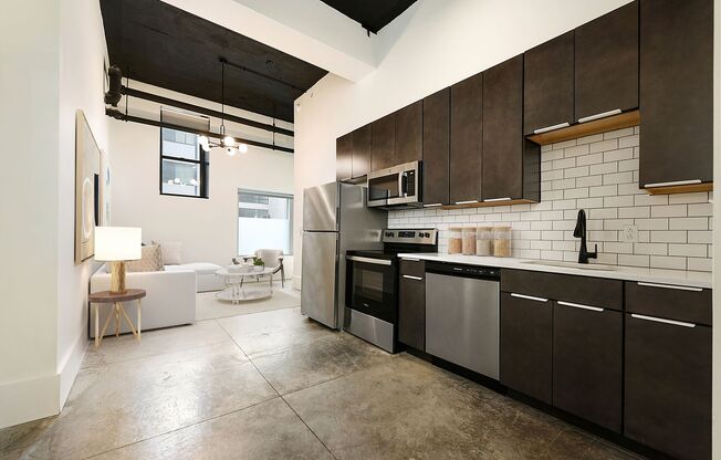 1 bed, 1 bath, 400 sqft, $1,175, Unit Schwab Industrial-104