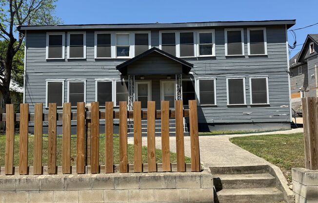 Carson Street Apts