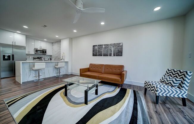 1 bed, 1 bath, 707 sqft, $1,980, Unit 610