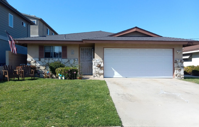 3771 Farquhar Ave., Los Alamitos, CA 90720
