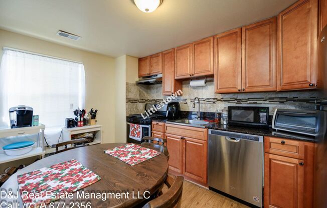 2 beds, 1 bath, 800 sqft, $1,095, Unit 129