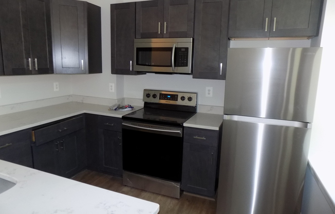 For Rent: Stylish Urban Living at 815 Park Ave – Your City Oasis Awaits!