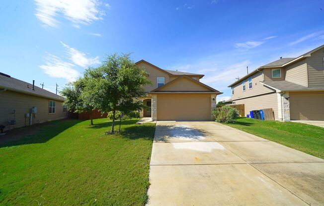 Gorgeous Selma Living with a Inground Pool! Realtor Commission: $625
