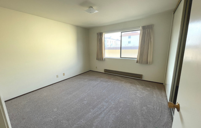 1 bed, 1 bath, $2,300