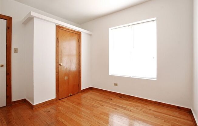 6306 S Artesian Ave 2435 W 63rd St Chicago, IL 60629