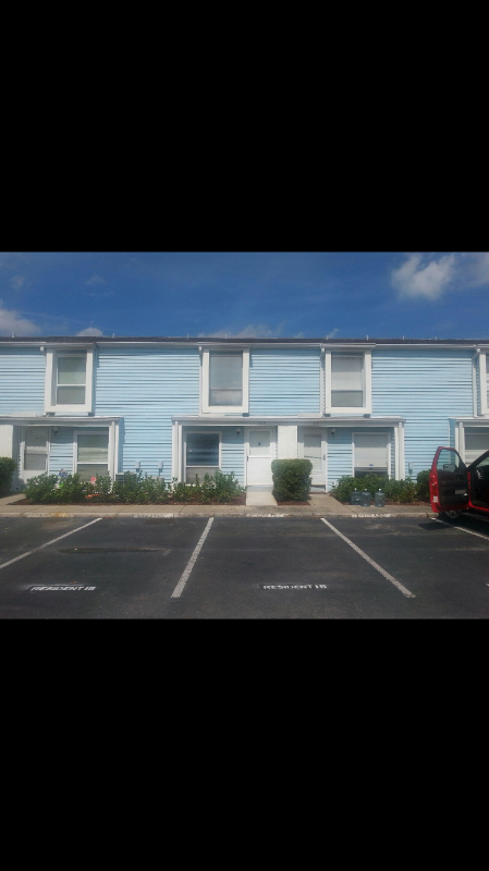 11819 CYPRESS HL CIR