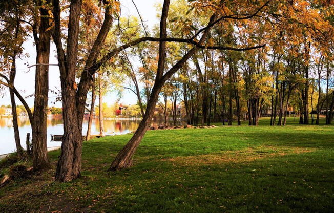 Lake With Green Outdoors at Edgewater Apartments, Boise, Idaho