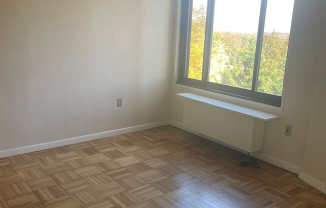 1 bed, 1 bath, $1,950, Unit #506