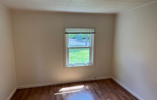 1 bed, 1 bath, $1,275