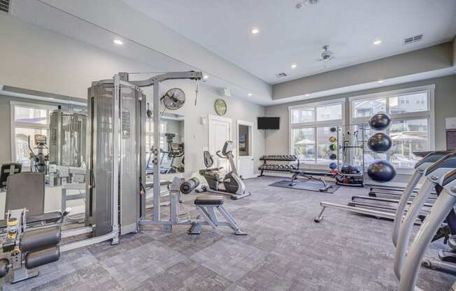 the preserve at ballantyne commons fitness room