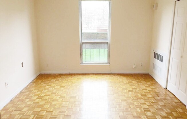 1 bed, 1 bath, 870 sqft, $3,000, Unit 218