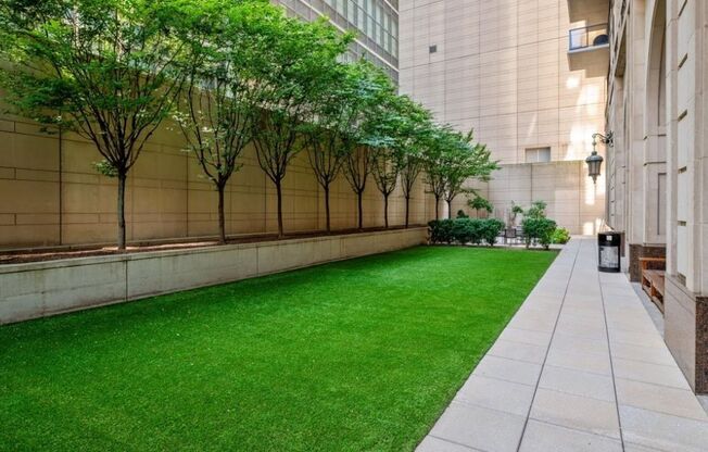 1 bed, 2.5 baths, 633 sqft, $6,000, Unit 23H