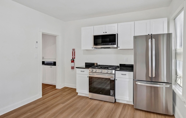 864 Huntington Avenue