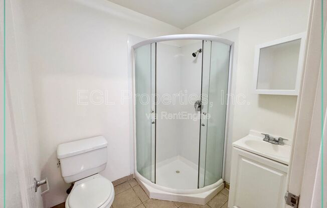 Studio, 1 bath, 350 sqft, $1,189, Unit 214