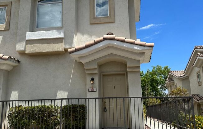 Summerlin Stunner!!