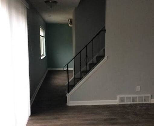 2/3 Bedroom Apartment