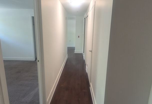 1 bed, 1 bath, 689 sqft, $1,450, Unit 103