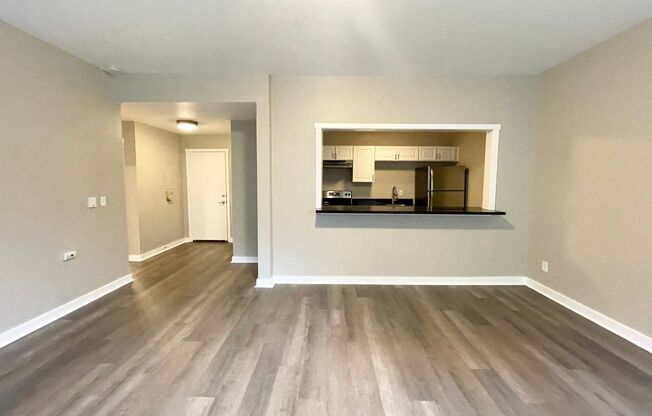 1 bed, 1 bath, 650 sqft, $1,625, Unit 211
