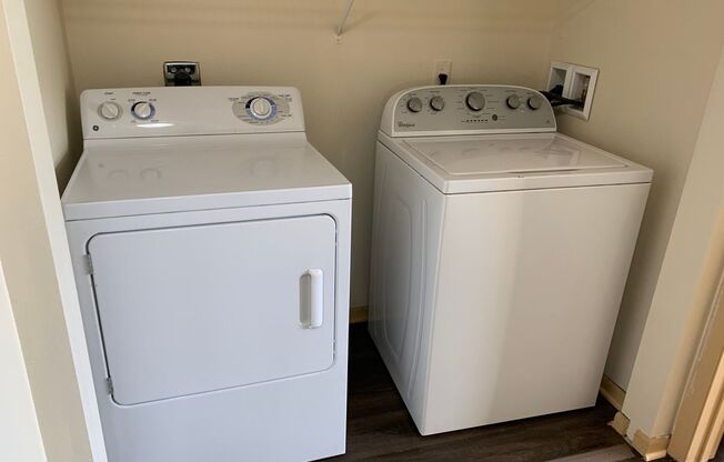 2 beds, 2 baths, 1,250 sqft, $1,355, Unit PHV - 2217