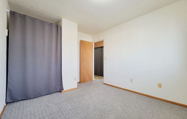 1 bed, 1 bath, 500 sqft, $655, Unit 15