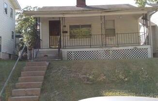 261 N WHEATLAND AVE