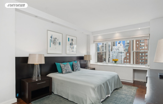 3 beds, 2 baths, 1,285 sqft, $9,975, Unit 17S