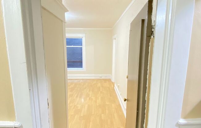 1 bed, 1 bath, 500 sqft, $1,595, Unit 103