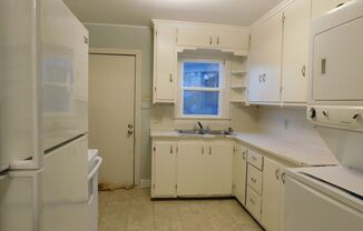 2 beds, 1 bath, 1,000 sqft, $750, Unit 1019