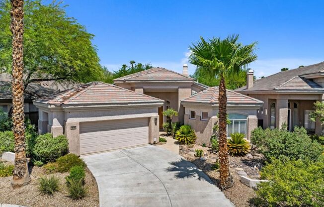 Summerlin Executive home with gorgeous Pool