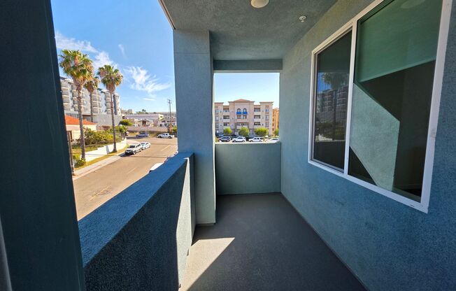 2 beds, 2 baths, 917 sqft, $3,070, Unit 2110-302